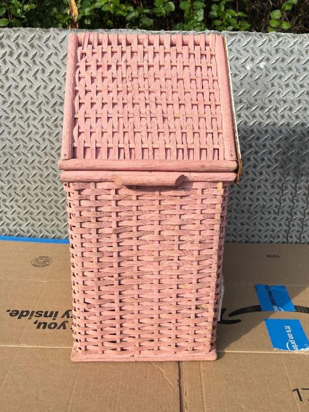 Vintage Pink Wicker House Hamper Basket Toy Storage Dollhouse Madeline Style